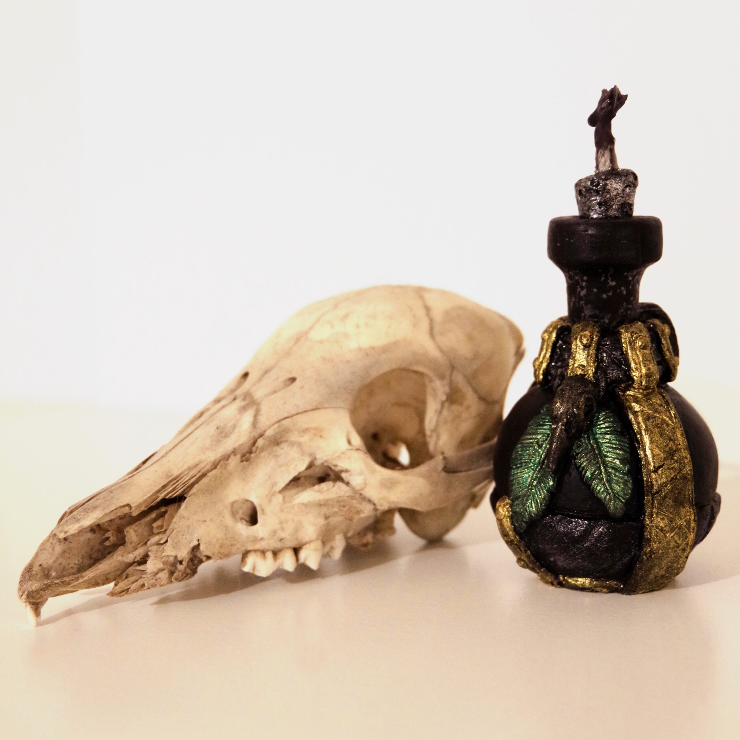 Czarna Butelka Ochronna – Strażniczka Twojej Energii - obrazek 4