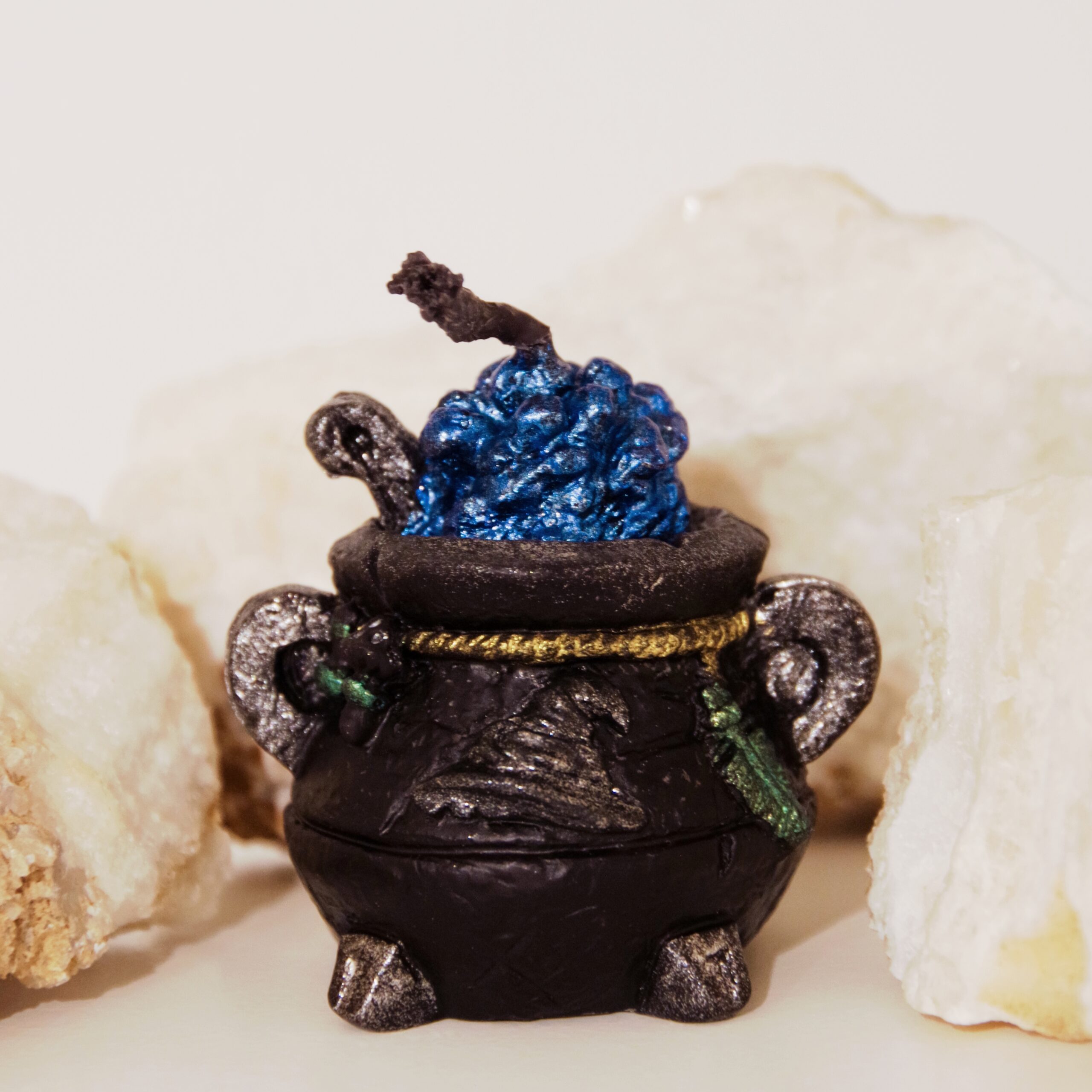 Czarny Kociołek Ochronny - obrazek 2